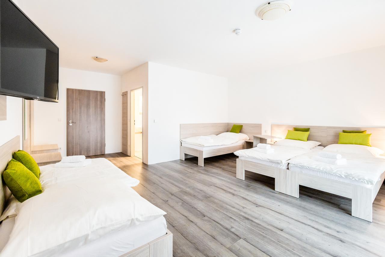 Hotel Anna Хильден Экстерьер фото
